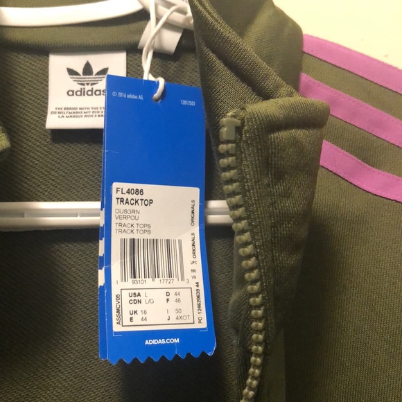 Adidas cropped jacket, new with tag. Olive green and lavender colour way - Picture 3 of 4